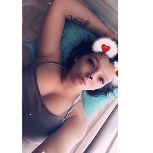 Meet your Posher, Tessa